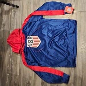 NWT USA Men's M Sweatshirt w/hoodie & front pouch